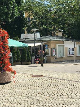 Cafe am Brunnen
